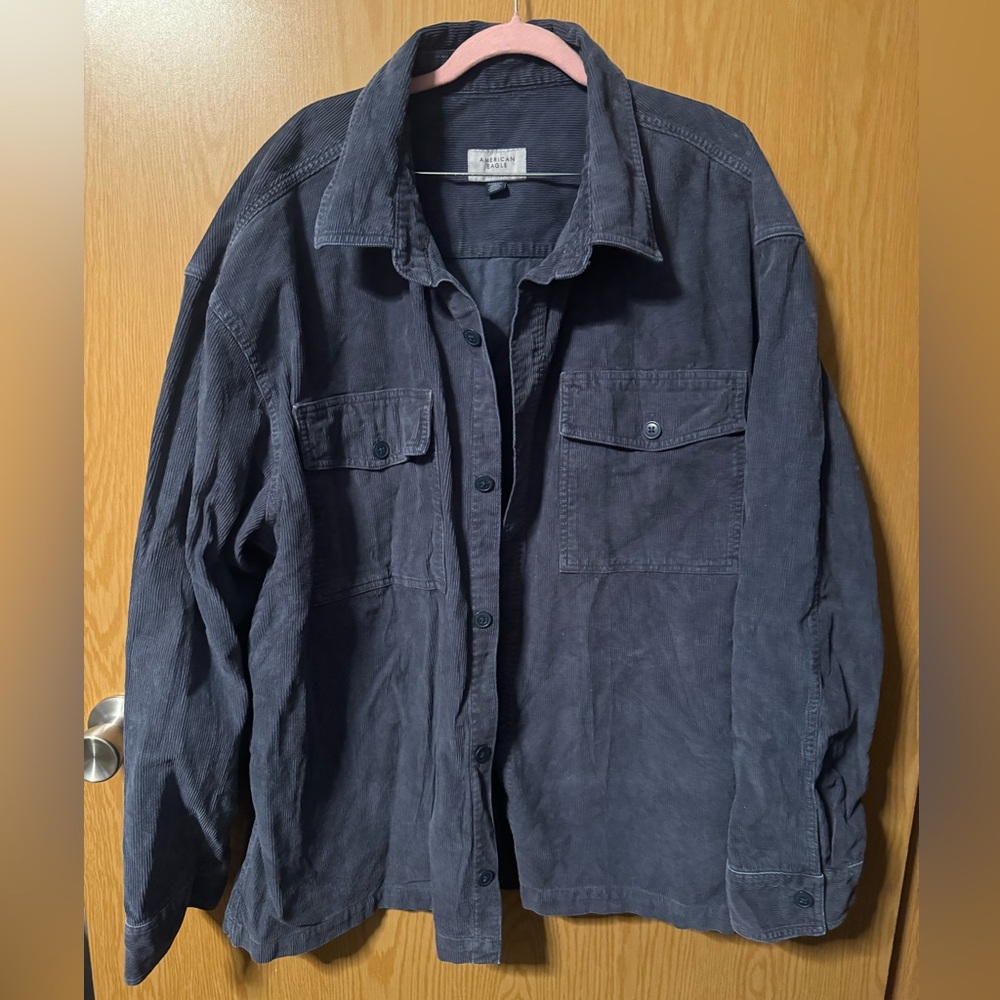 American Eagle Mens corduroy navy flannel